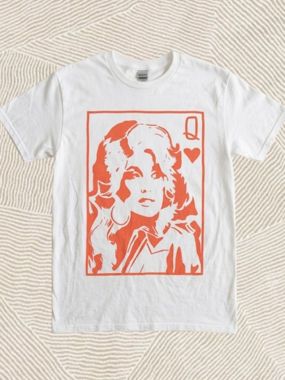 White Dolly Parton Graphic Tee with Orange Queen of Hearts Print